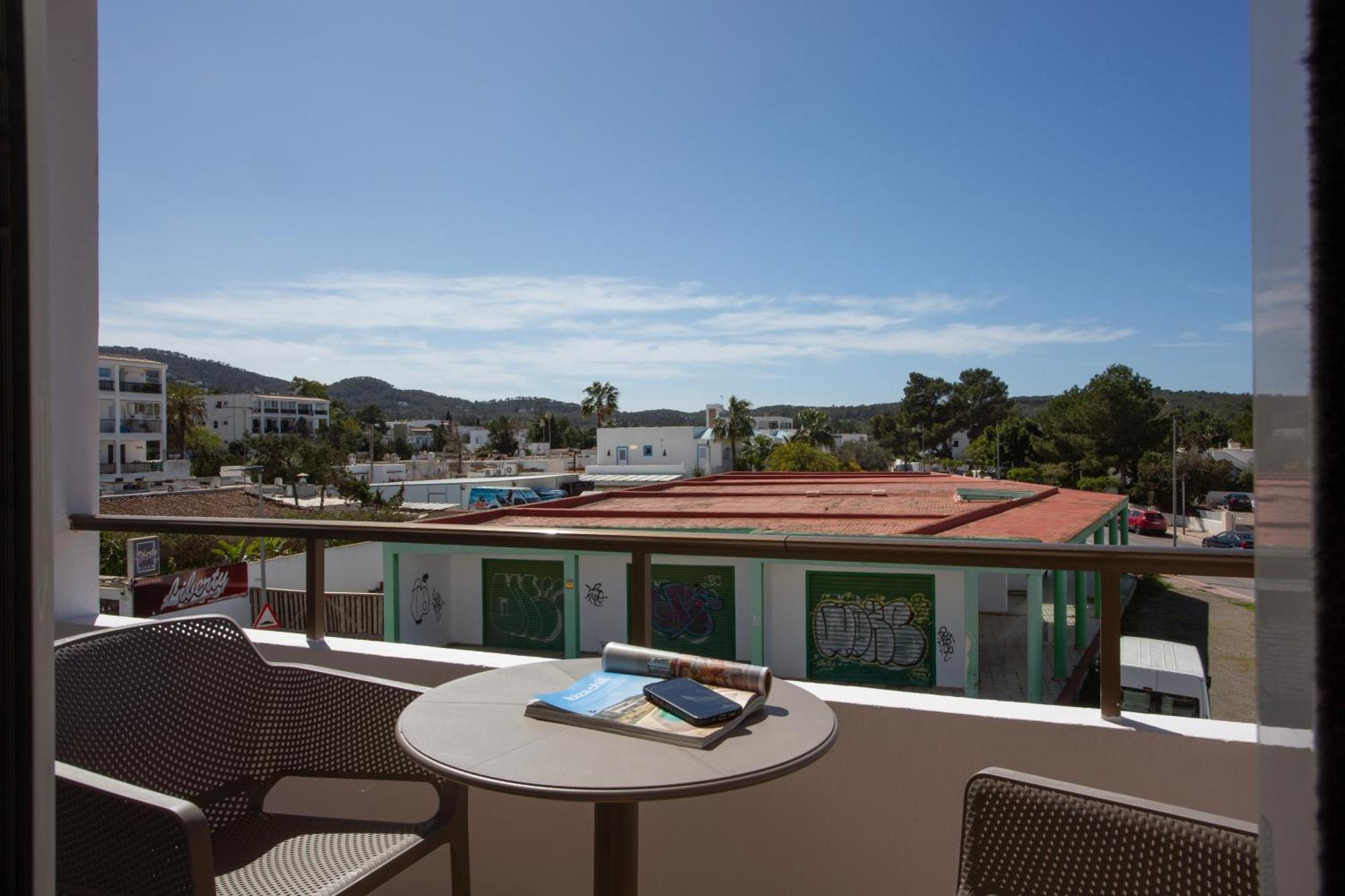 Casual Bahia Ibiza Hotel San Antonio  Exterior photo